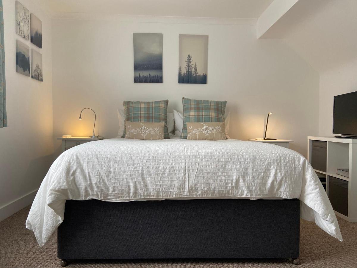 Port Side Brixham - Ideal Seaside Getaway - Parking - Wood-Burner - Dog Friendly Bagian luar foto
